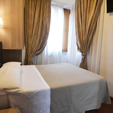 Hotel Il Castelletto Ρώμη Εξωτερικό φωτογραφία