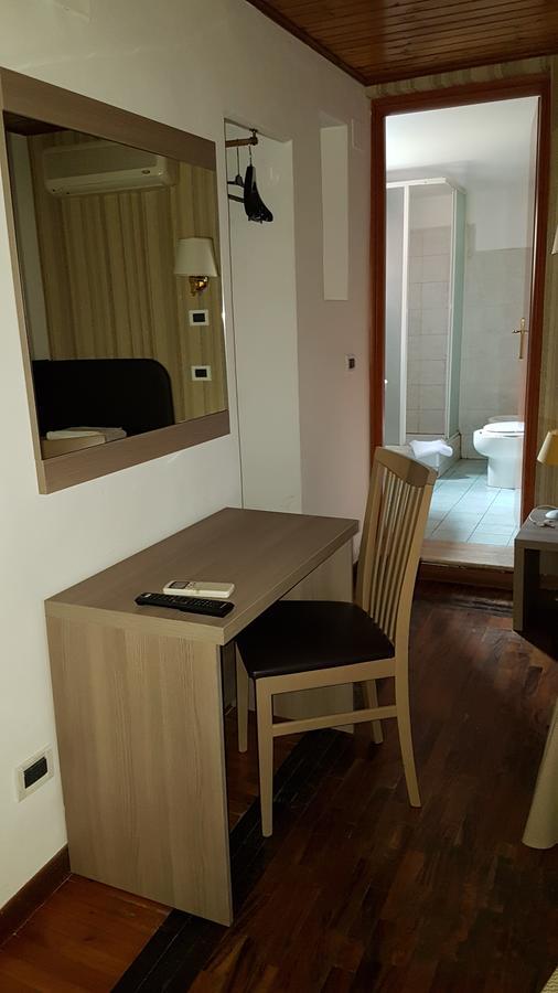 Hotel Il Castelletto Ρώμη Εξωτερικό φωτογραφία
