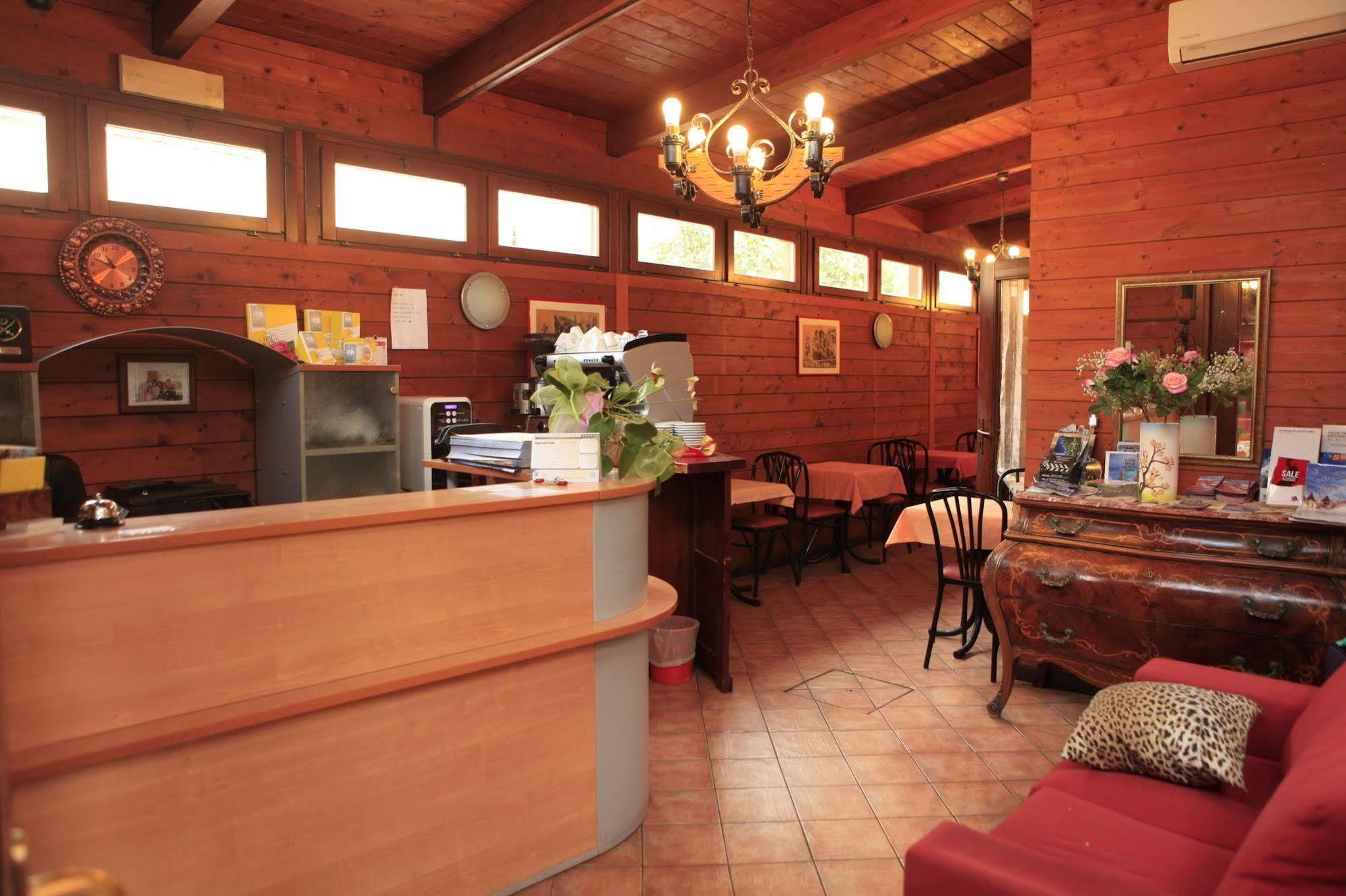 Hotel Il Castelletto Ρώμη Εξωτερικό φωτογραφία