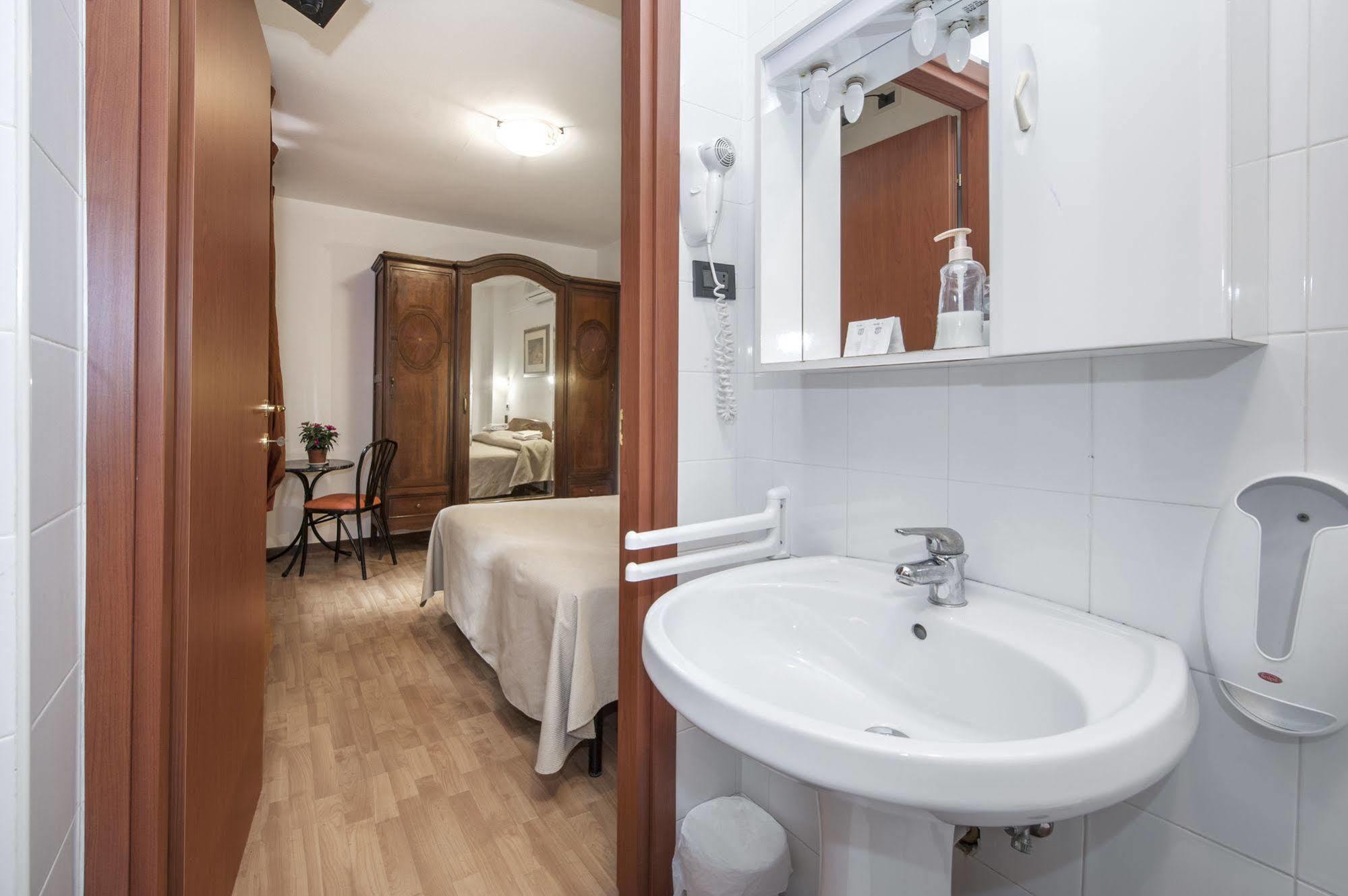 Hotel Il Castelletto Ρώμη Εξωτερικό φωτογραφία